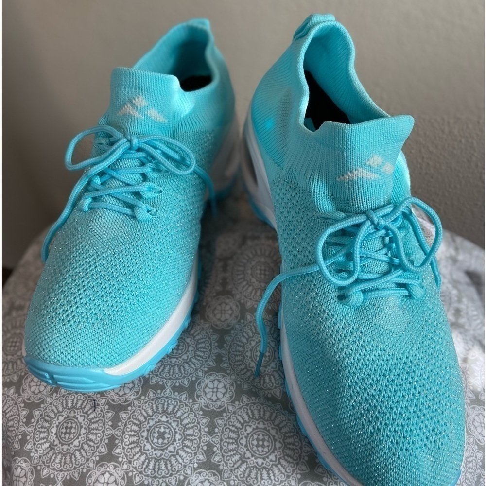 Mishansha~Cushioned Sock Sneakers~Breathable Knit Uppers~Rubber Soles~Size 10